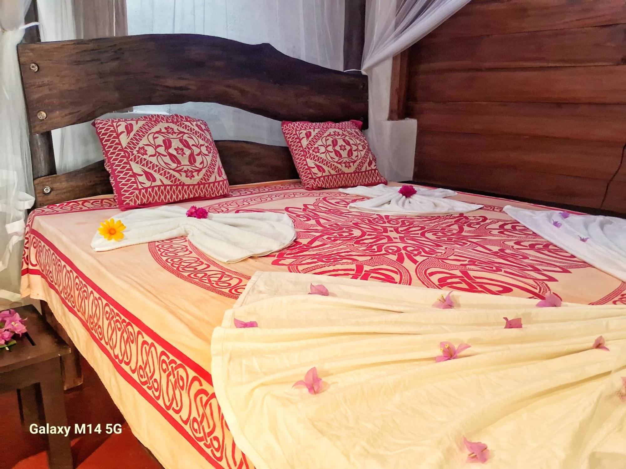 Sea Sound Cabana & Restaurant Tangalle Bagian luar foto