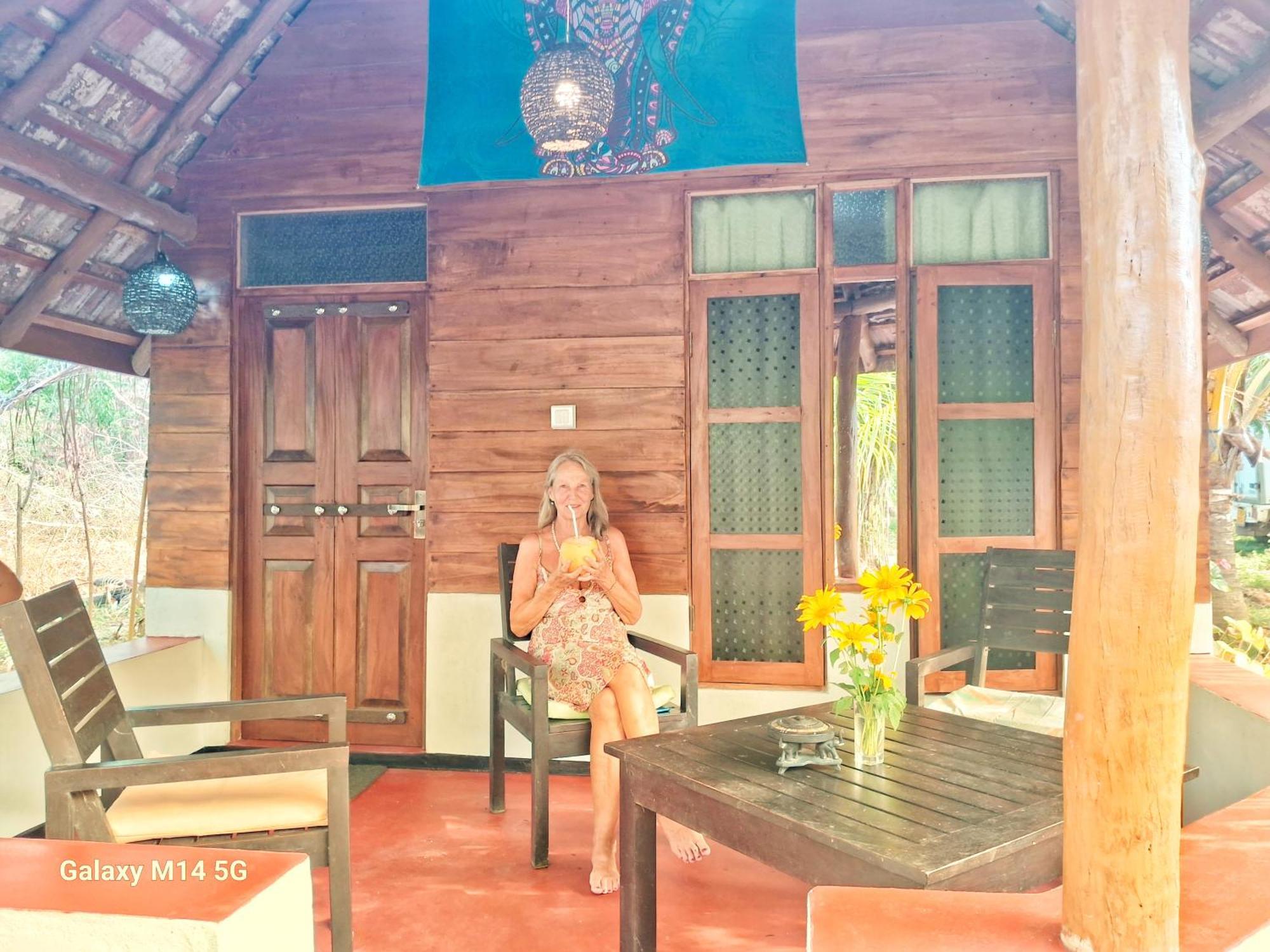 Sea Sound Cabana & Restaurant Tangalle Bagian luar foto