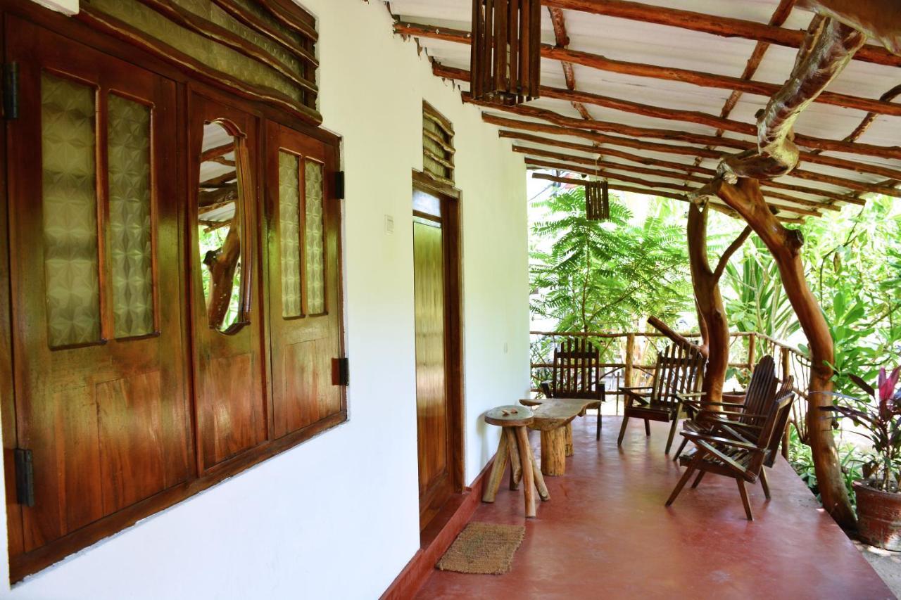 Sea Sound Cabana & Restaurant Tangalle Bagian luar foto