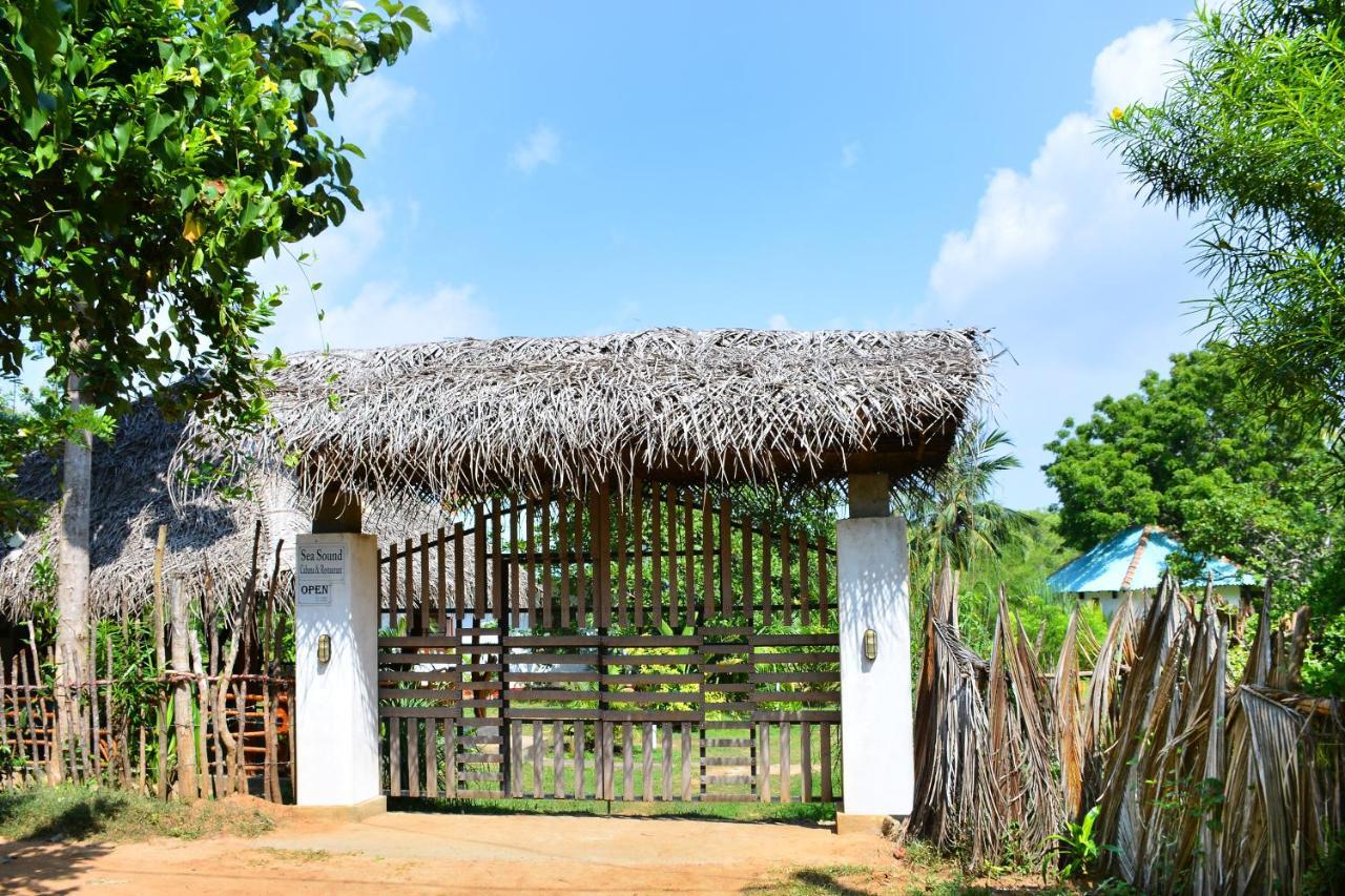 Sea Sound Cabana & Restaurant Tangalle Bagian luar foto
