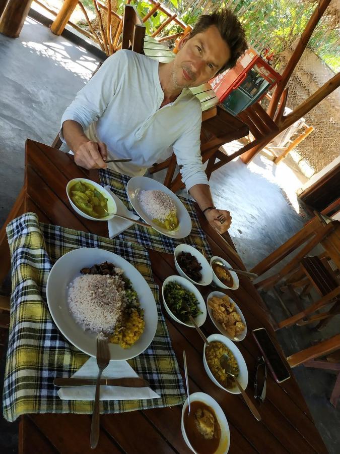 Sea Sound Cabana & Restaurant Tangalle Bagian luar foto